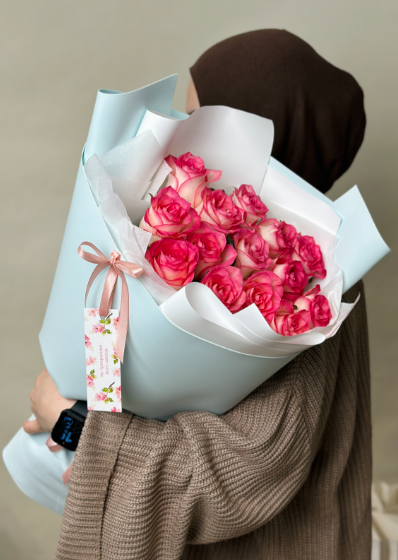 Нежные розочки джумилия с нежным посланием 