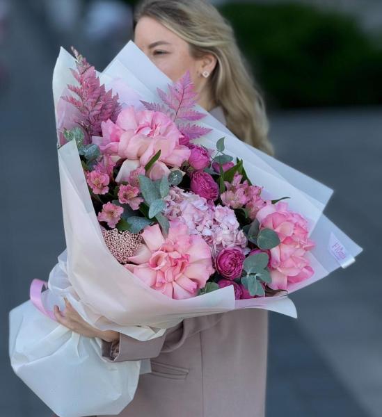 Ассорти букет с мандалой 039