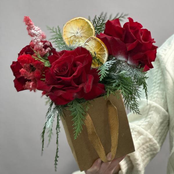 Сумочки с красными розами 232