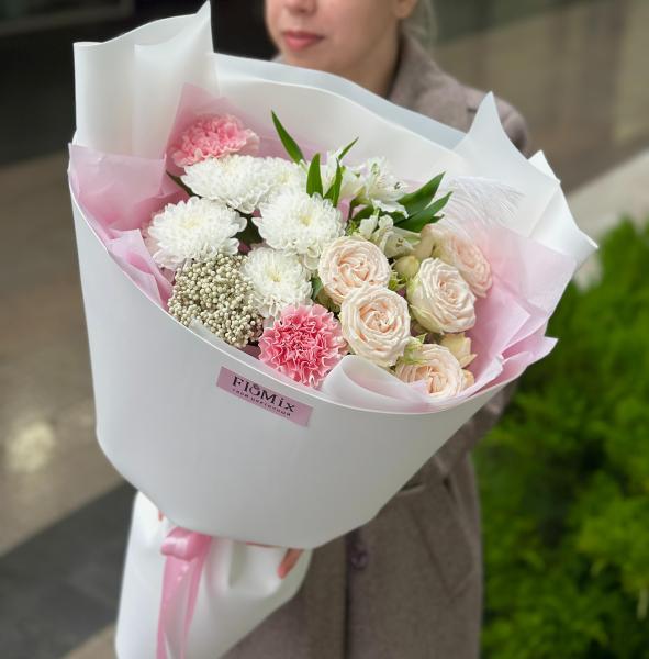 Ассорти нежное с перышком 023