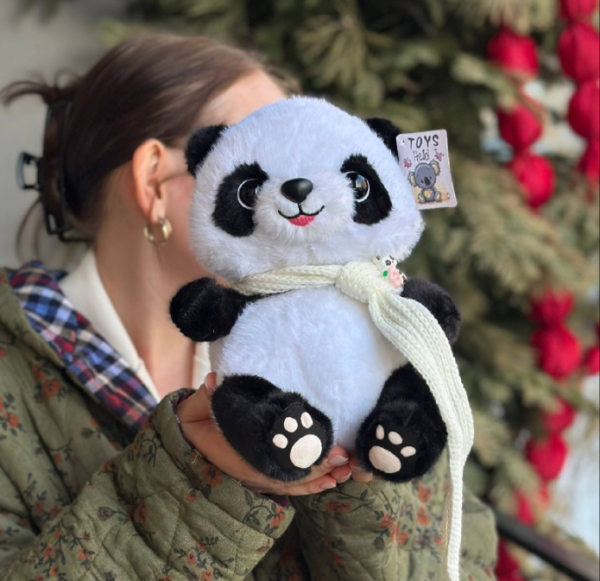 Панда в саду