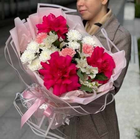 Ассорти с малиновыми 136