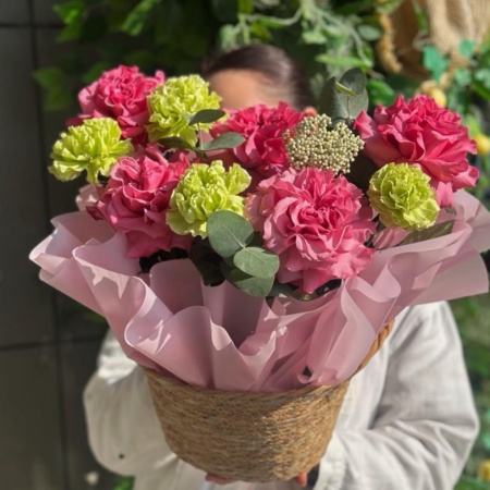 325 композиция дуо гвоздика и импортные розы