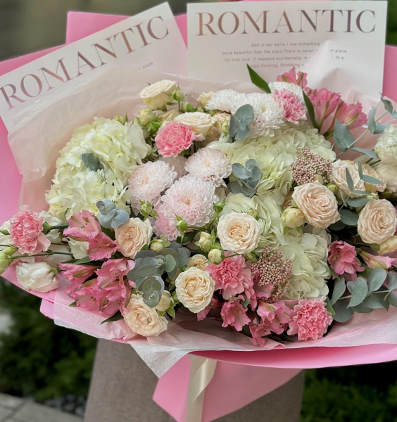 Сборный букет в нежных оттенках 158