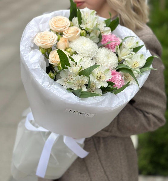 Круглый букет 074