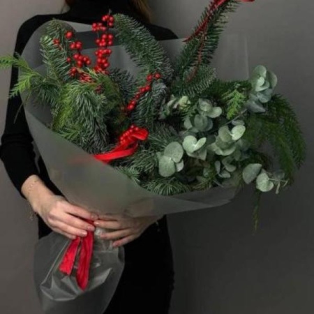 Зимний букет с илексом 230