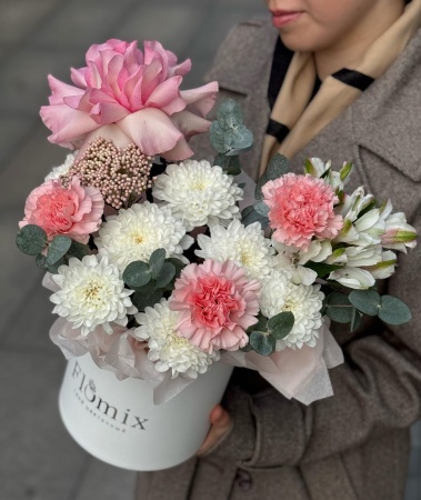 Шляпная композиция нежность 129