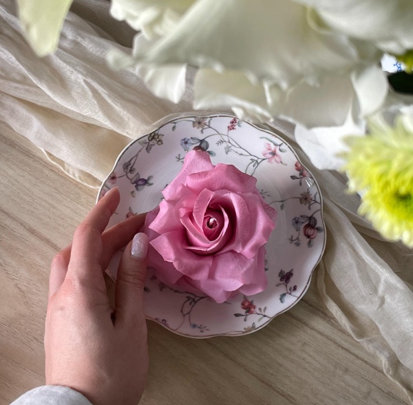 Свеча "Розовая роза"