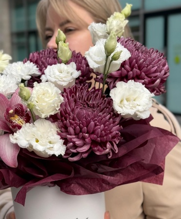 Шляпная композиция с хризантемой 122 Шляпная композиция с хризантемой 122