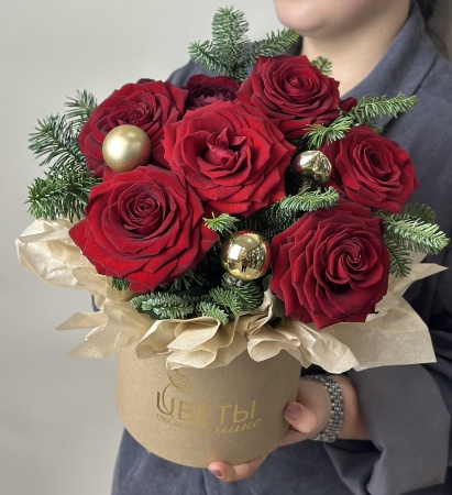 Розы местные с нобилисом